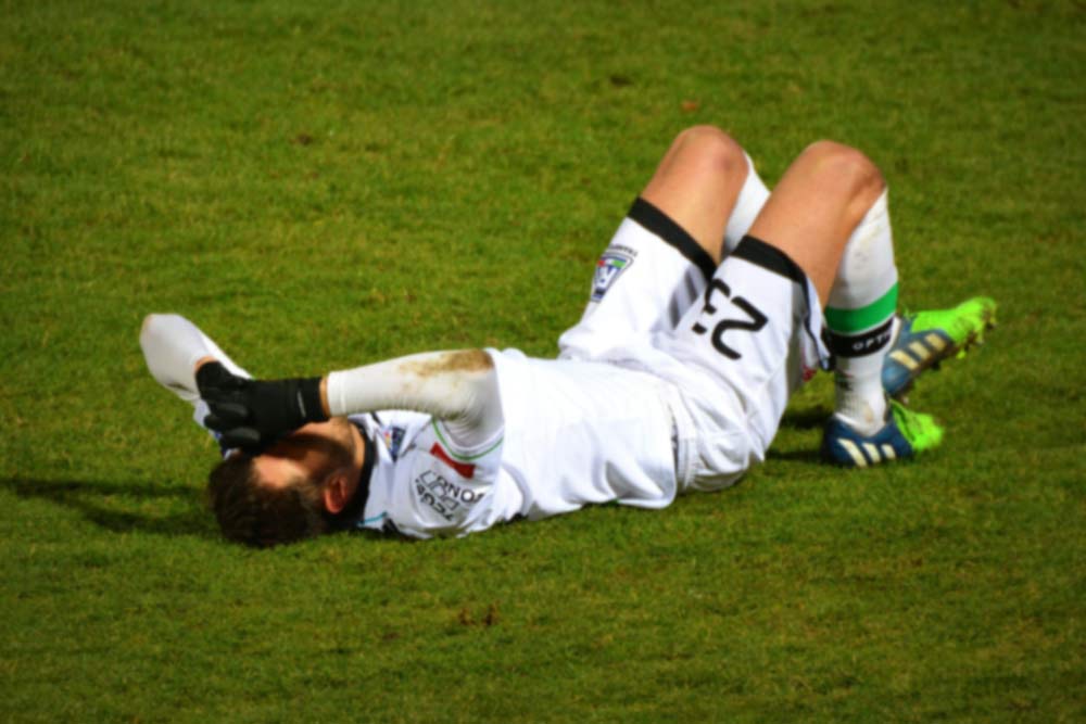 sports injury soccer player